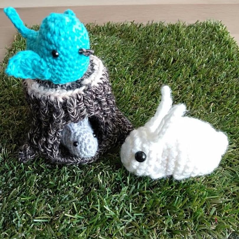 切り株ハウス、うさぎ、ことり【あみぐるみ 編みぐるみ ハンドメイド