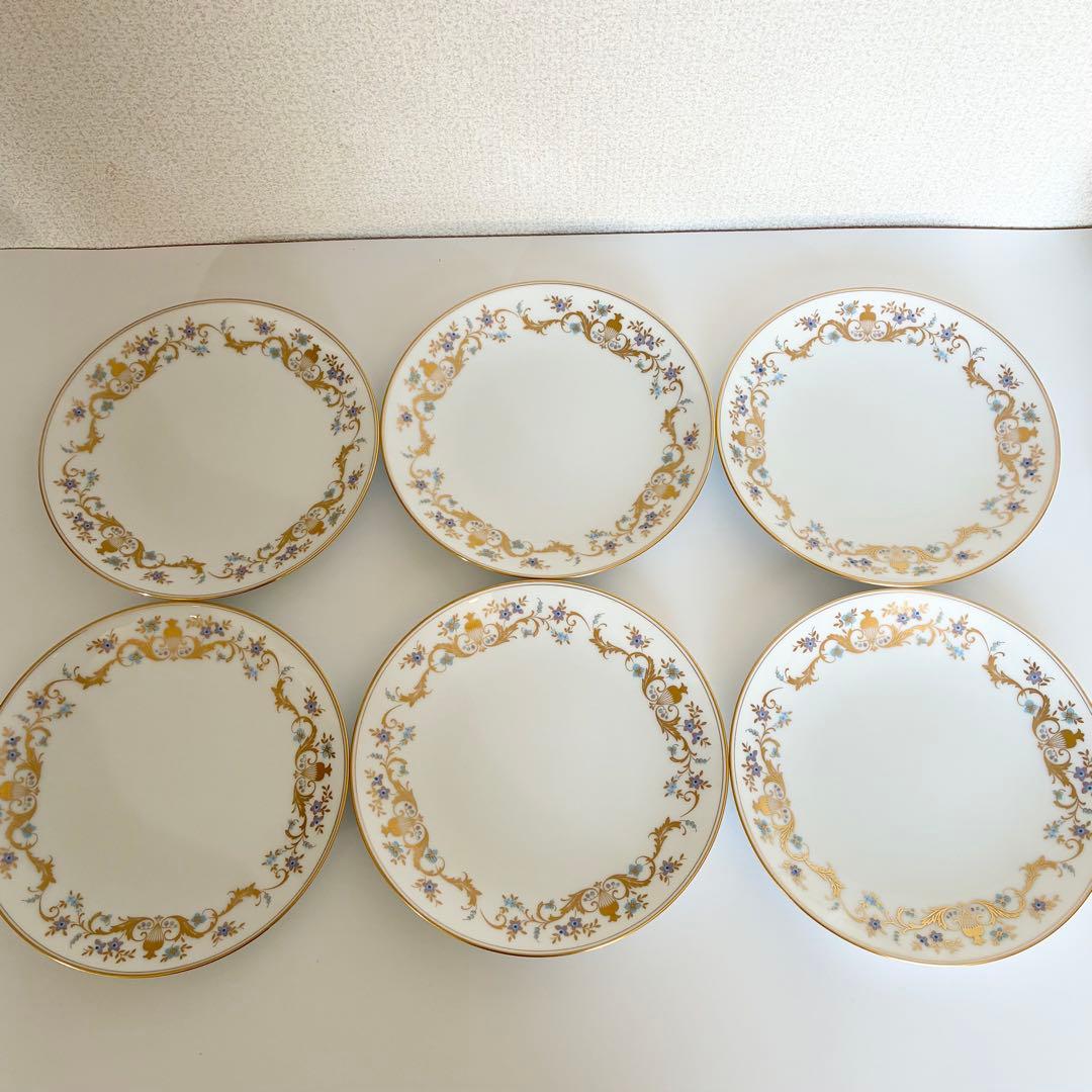 極美品】大倉陶園 OKURA 小花 金彩 ティー・コーヒーセット 豪華計21点