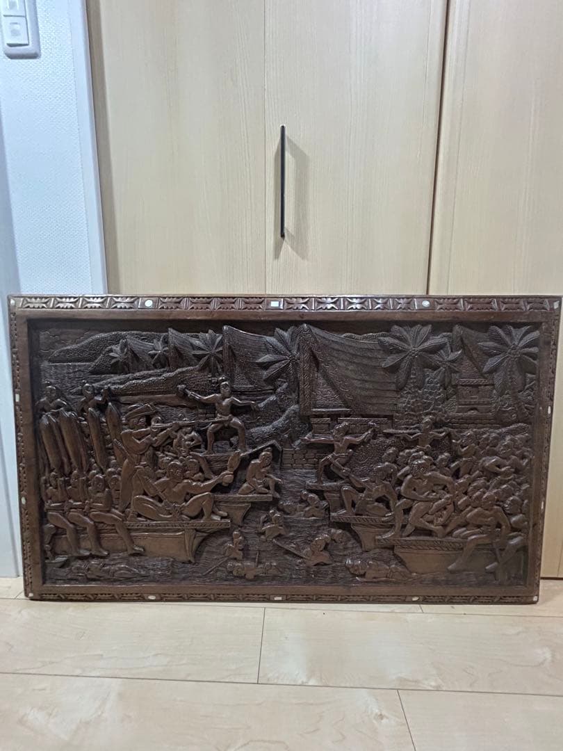 ストーリーボード　パラオ国立美術館購入　木彫り パラオ神話ギャラリー入口 | ハワイの神話と伝説