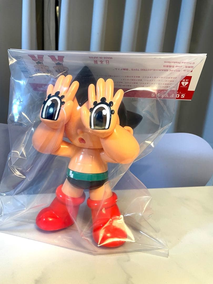 現物写真 GRAPE BRAIN × ELECTRIC TOYS 鉄腕アトム GRAPE BRAIN×ELECTRIC TOYS 