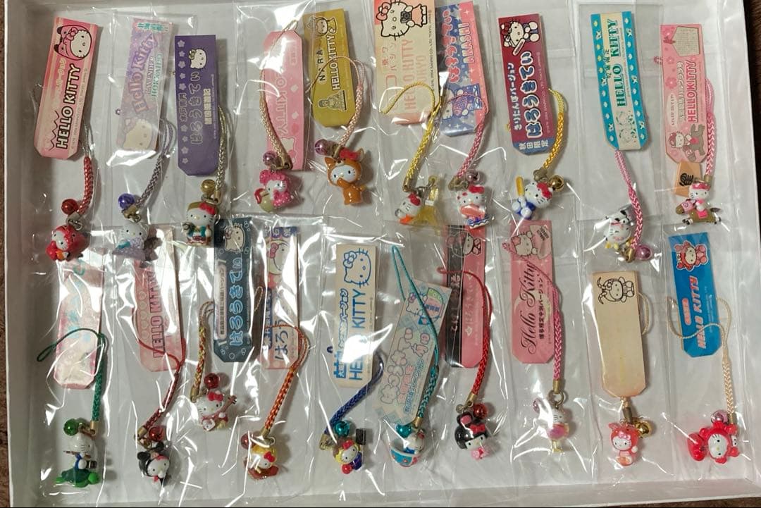 キティ♡ご当地限定ストラップ115点‼️ 写真7枚分。✅バラ売り不可 ハローキティ - 当地キティ【茅ヶ崎サザンビーチ限定 日焼けキティ