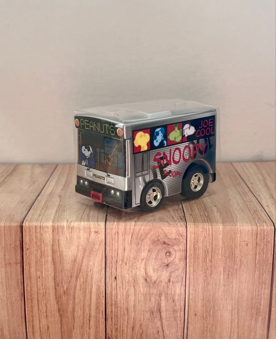 スヌーピー チョロq ラッピング バス ジョークール チャーリーブラウン