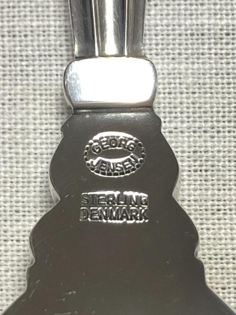 美品 ジョージジェンセン ACORN ディナーフォーク STERLING ① - メルカリ