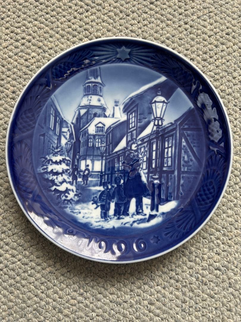 1996年 ロイヤルコペンハーゲン イヤープレート皿 - メルカリ