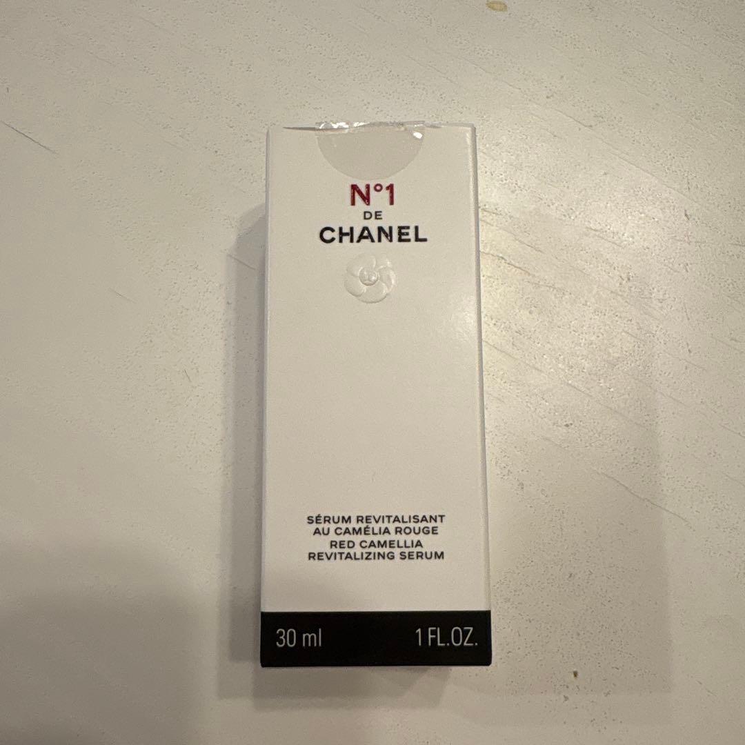 CHANEL N°1 DE CHANEL 美容液 30ml N°1 DE CHANEL EXPERT REVITALIZING SERUM DUO Refreshes – Smooths