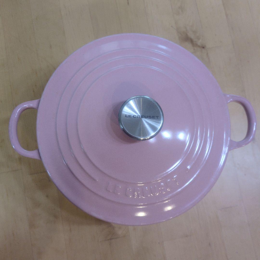ル・クルーゼ　鍋　22cm 21001224314461_01.jpg