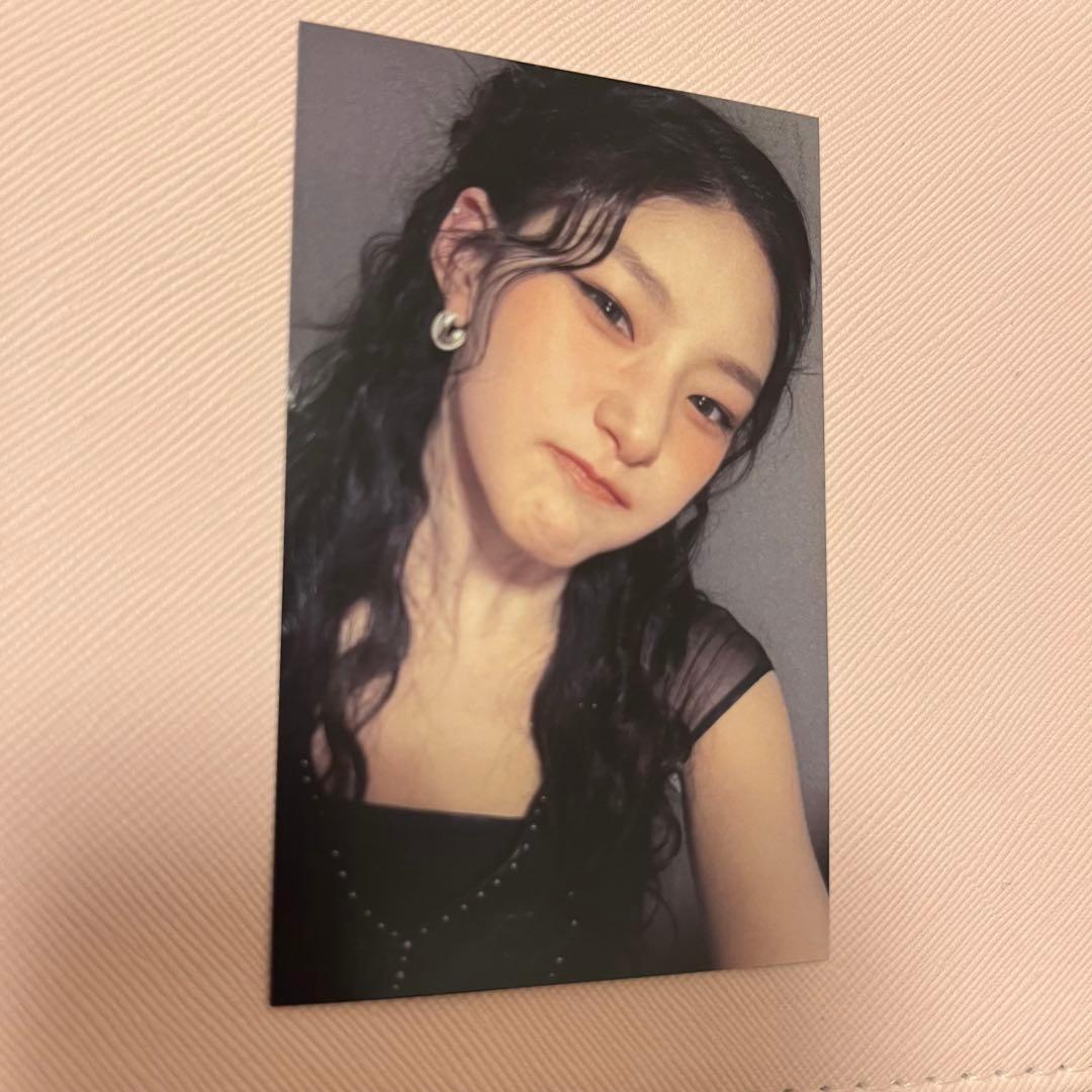 ハヌル vip トレカ 会場 キオプ kiss of life - メルカリ