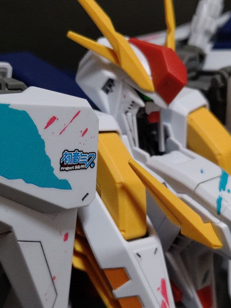 【徹底改修】【一点物】Mi-Ξガンダム　クスィーガンダム初音ミク特別仕様 徹底改修HGUCクスィー｜りんたろさんのガンプラ作品｜GUNSTA（ガンスタ）