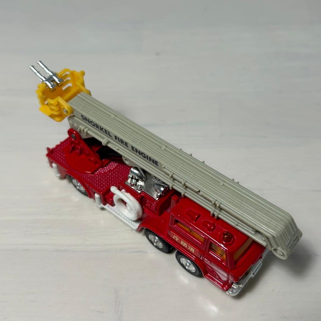 トミカダンディ 日野 シュノーケル 消防車 - メルカリ