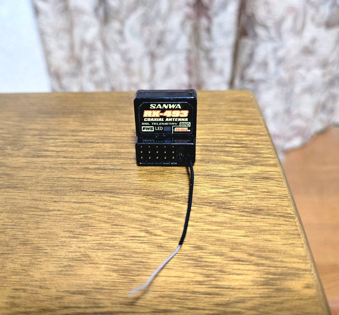 SANWA サンワ RX-493 受信機 とても綺麗です 使用期間少ない 美品