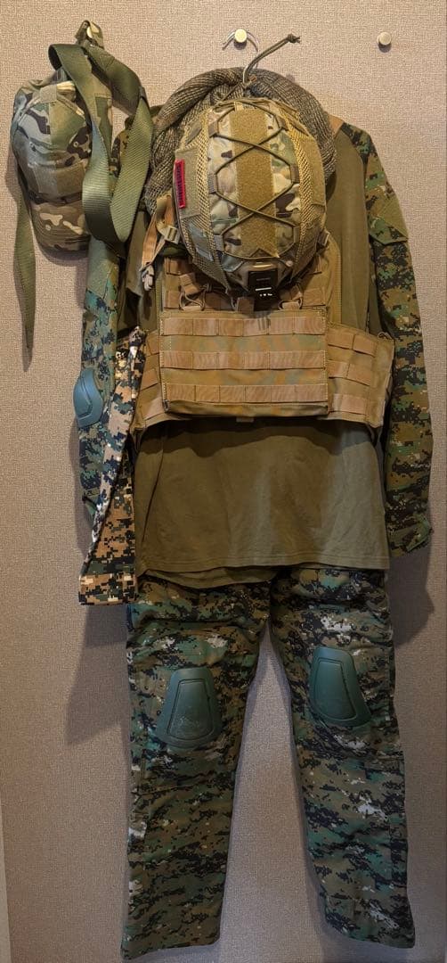 ミリタリー迷彩服セット 楽天市場】迷彩服 サバイバルゲーム 戦闘服 2点セット ミリタリー 上下