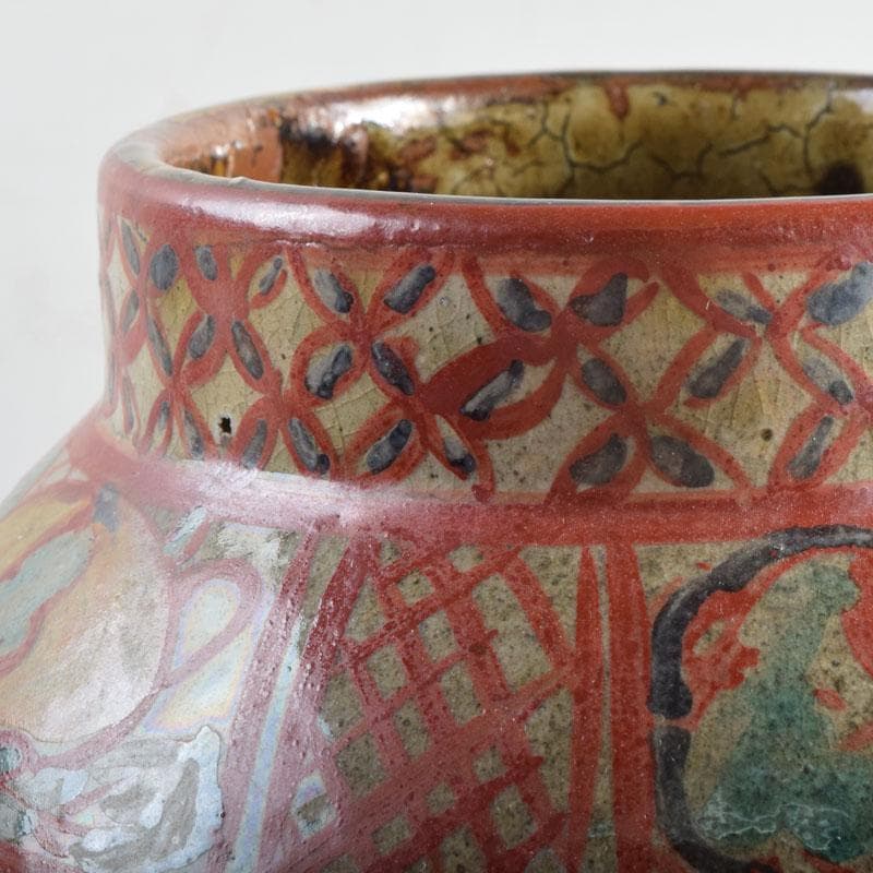 琉球陶器 壺屋焼 小橋川仁王造 神獣山水文 花瓶 共箱 C 8976 - メルカリ