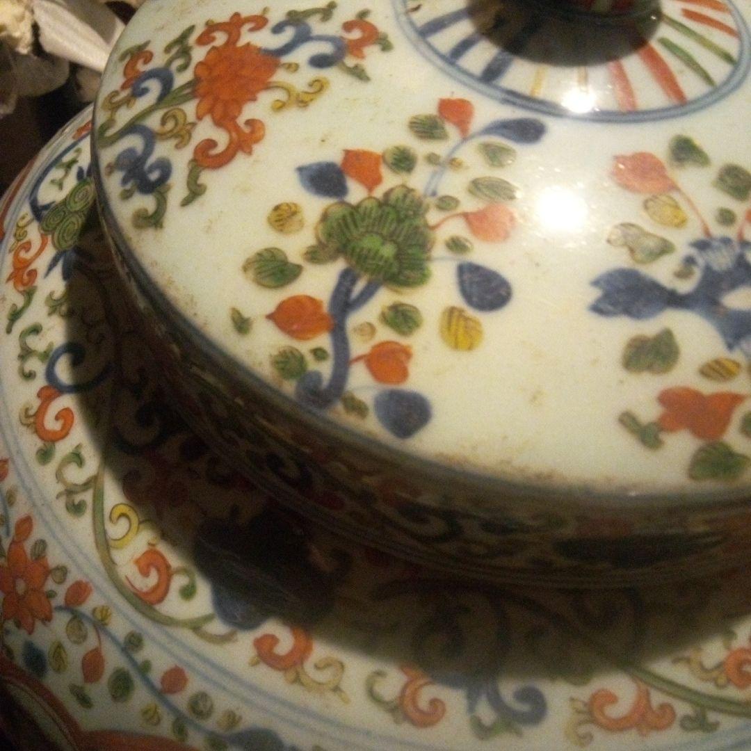 中国陶磁器 明萬歴赤絵 蓋付き大壺 - メルカリ