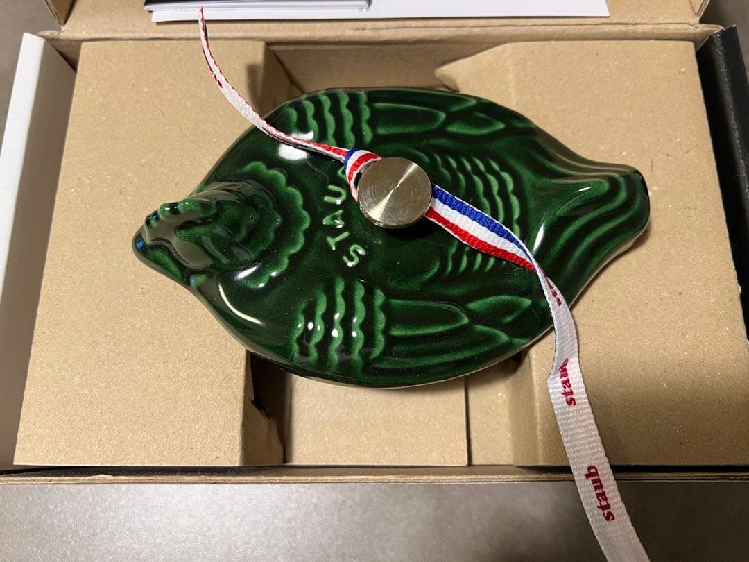 完売品　レア　ストウブ　スモールチキン 11 cm バジルグリーン ❤︎ ❤︎ 39 staub スモールチキンココット バジルグリーン COCOTTE