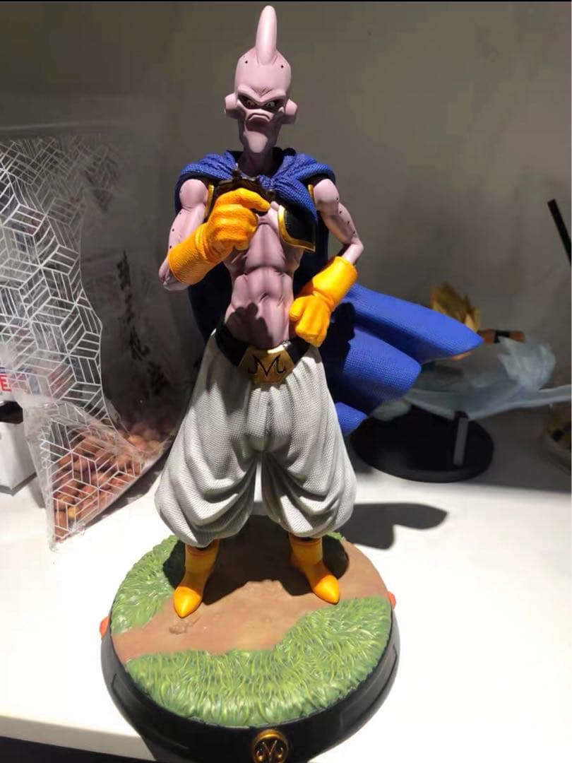 ドラゴンボール ベジータ VS 魔人ブウ 彫刻フィギュア ガレージキット