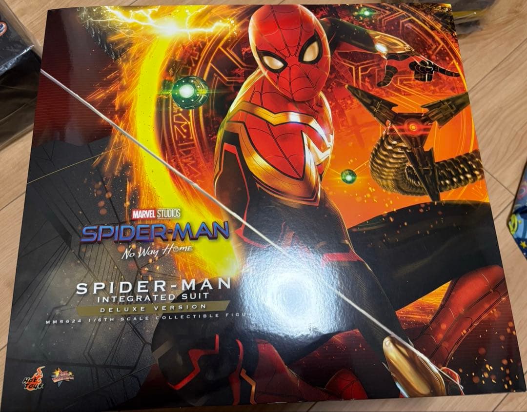 開封済୨୧スパイダーマン(インテグレーテッドスーツ版)ボーナスアクセサリー付き] スパイダーマン：ノー・ウェイ・ホーム』インテグレーテッドスーツを