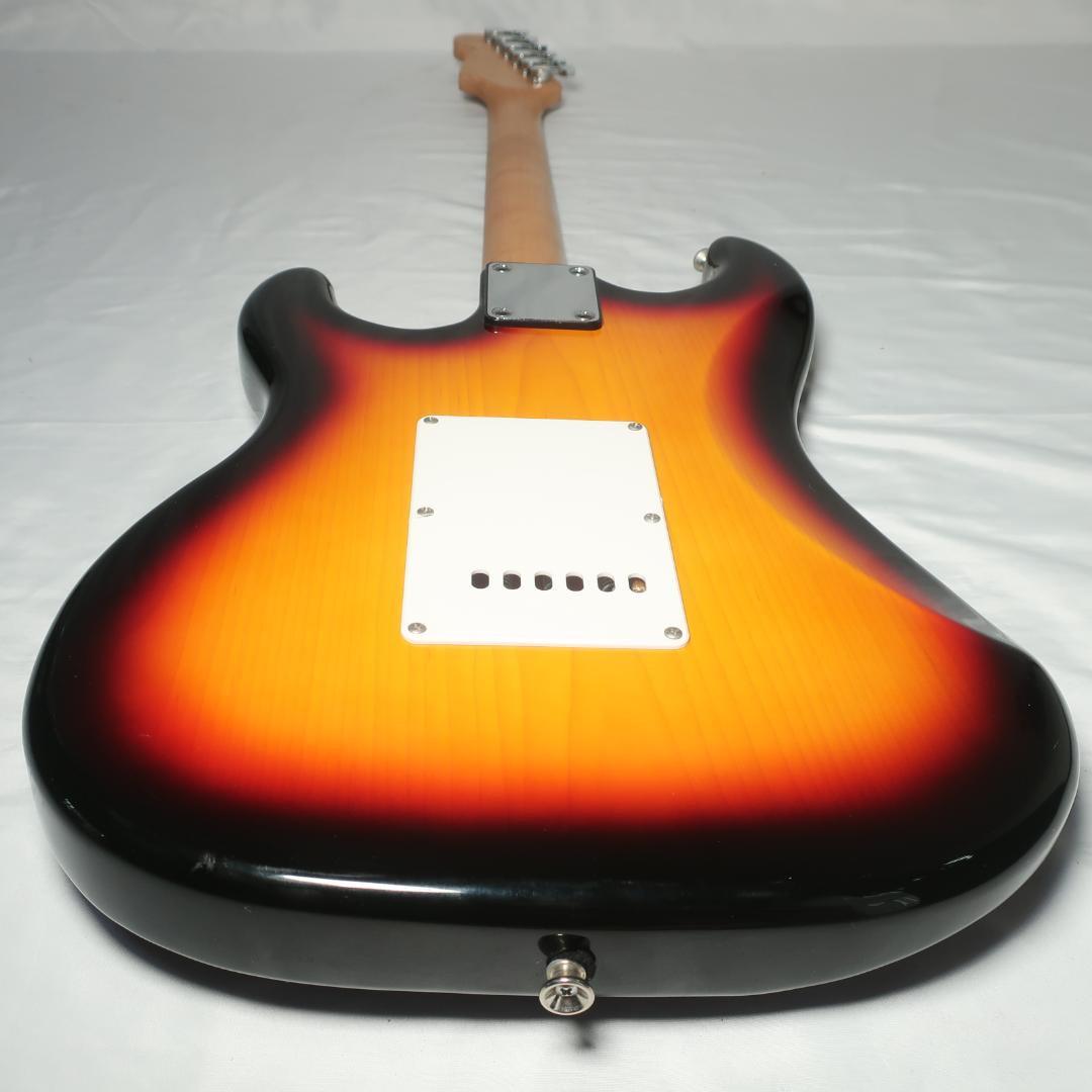 美品 VISION エレキギター ストラトキャスタータイプ ブラウン 軽量