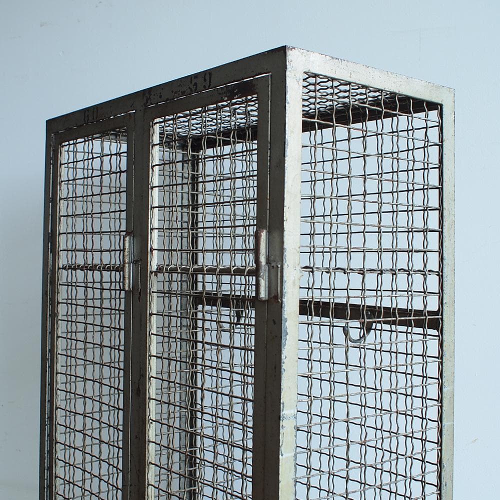 1950-60's ビンテージ ワイヤー メッシュロッカー 2ドア - メルカリ