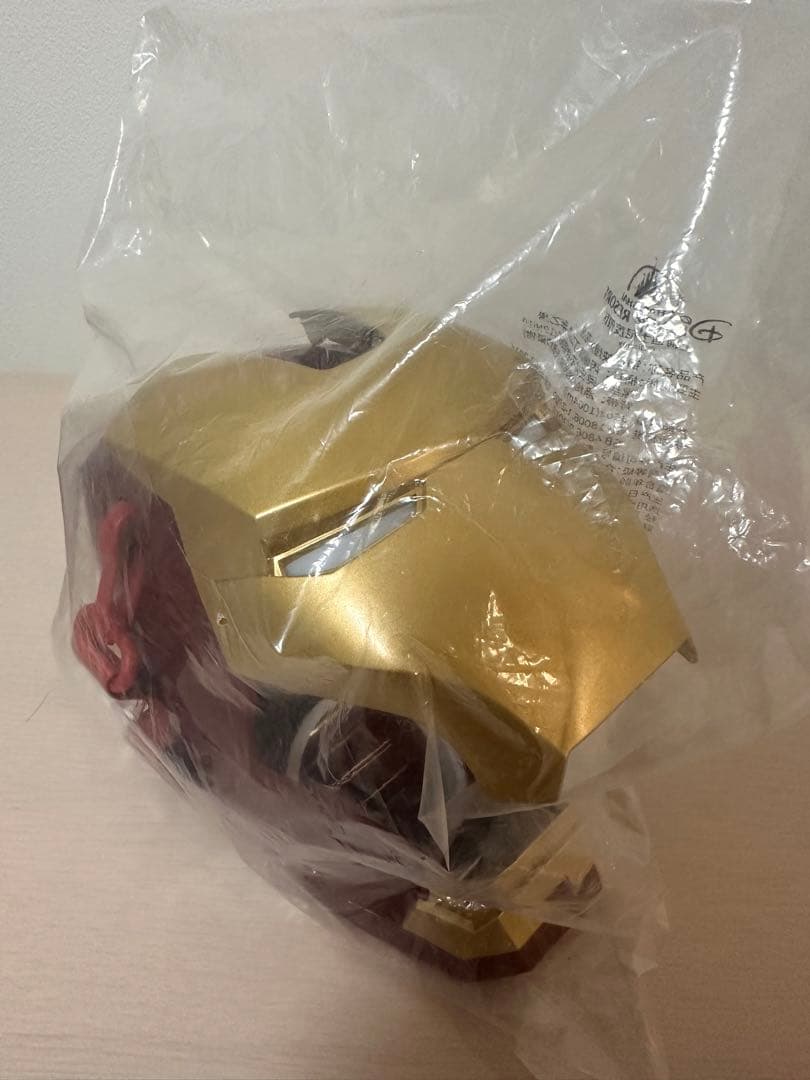 アイアンマン ポップコーンバケット　未開封 上海 ディズニーランドの「アイアンマン」ポップコーンバケットがかっこいい