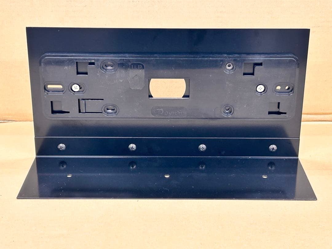 実機の上に取付けるデータカウンター用ステー・パチンコとスロット