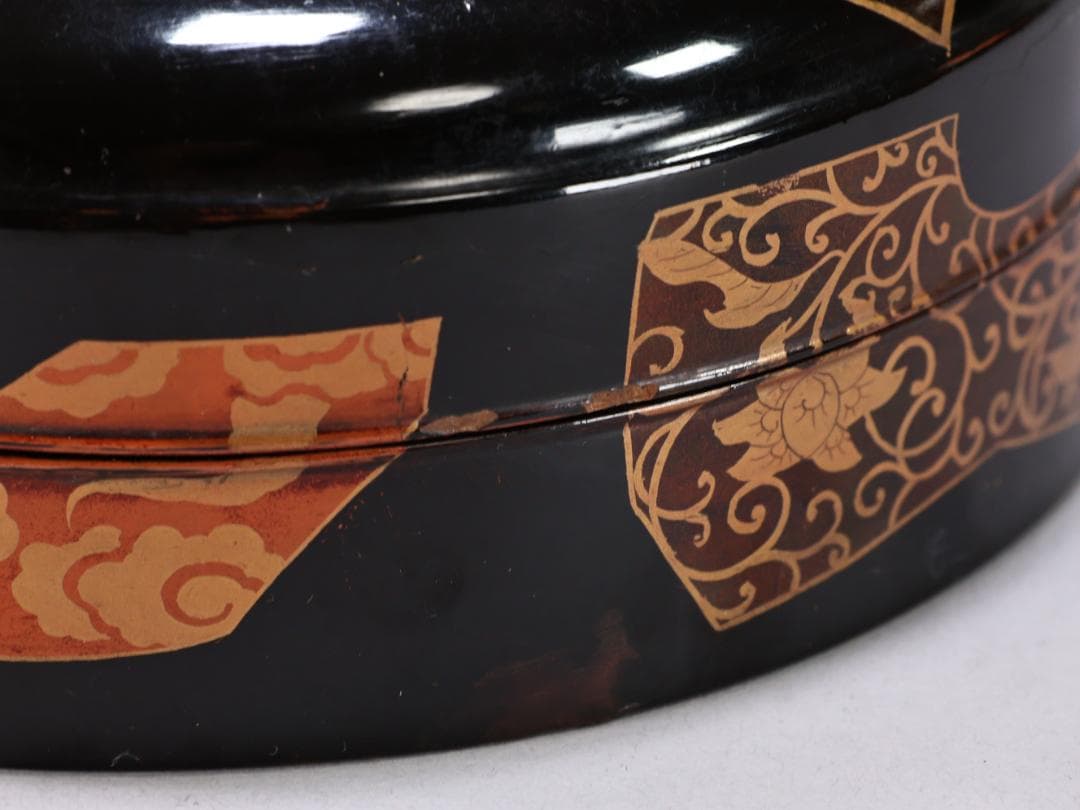 前田家伝来 江戸期 天下一中嶋和泉守貞次作 松竹梅五曜玄武紋様 古鏡