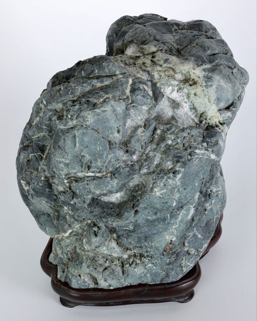 滝石 水石 添景 在銘台座付 12.5kg 盆石 鑑賞石 天然石 遠山石 飾石