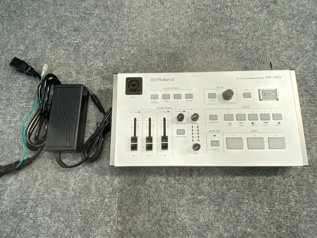 RYO様　価格変更用　Roland vr-1hd Amazon | Roland ローランド AVストリーミングミキサー VR-1HD ライブ