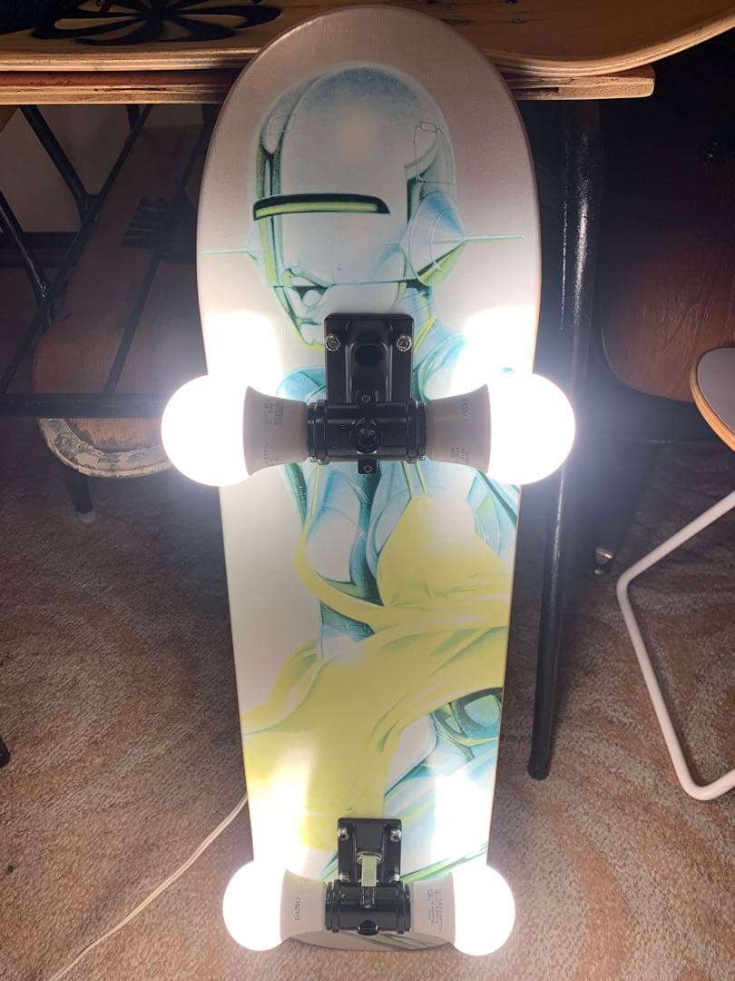 激レア　SYNC Sorayama 空山基　スケボー　間接照明　ランプ SKATEBOARD DECK 
