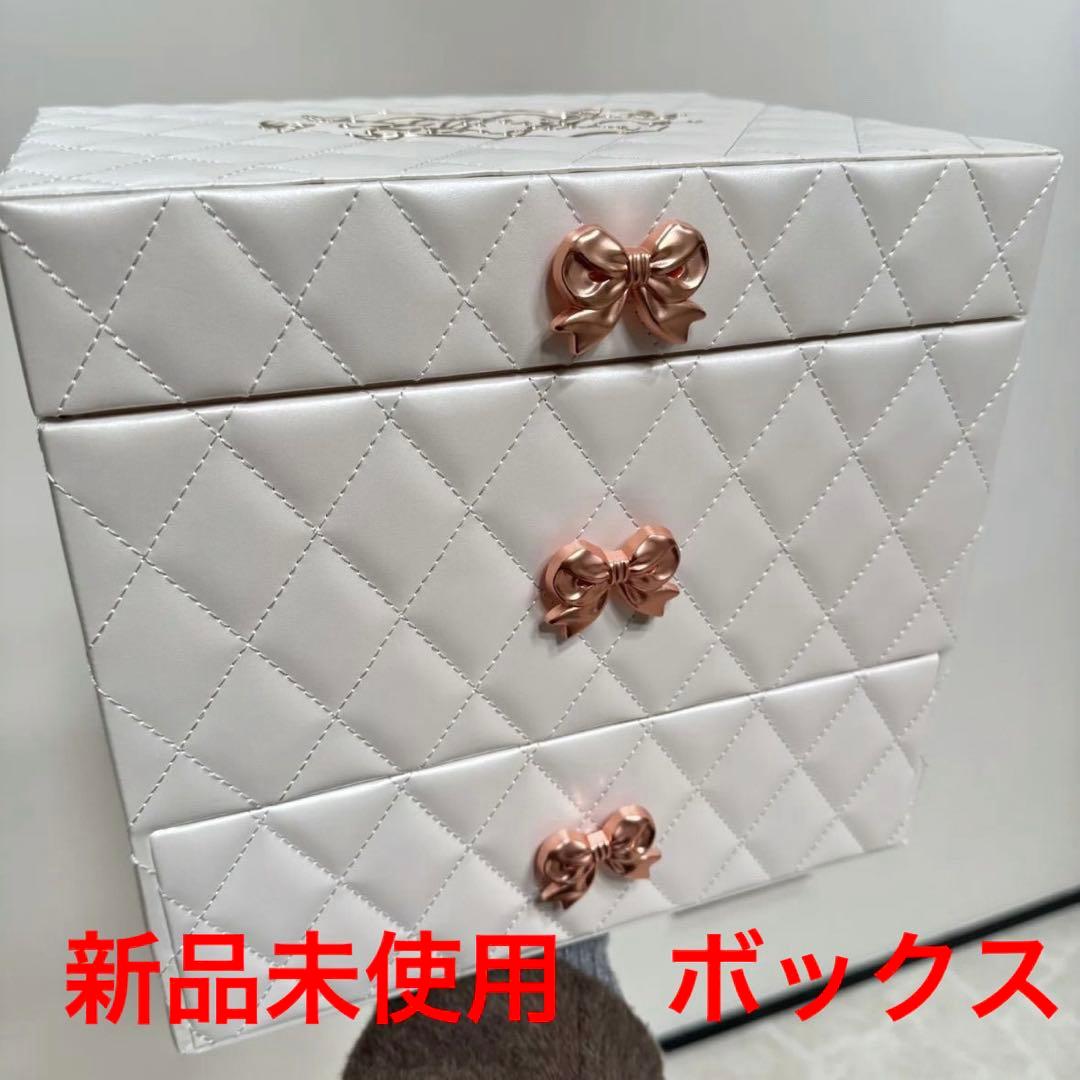 フラワーノーズ　クリスマス限定　ノベルティ　ボックス フラワーノーズクリスマス限定 コレクションボックス 小物入れ - メルカリ