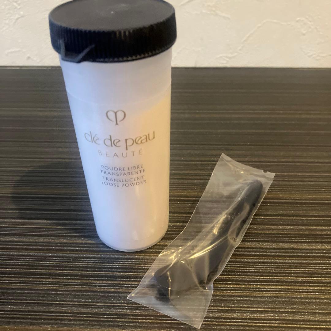 クレドポー　プードルトランスパラントｎ Ｍ　1 ライト プードルトランスパラントn M (1 ライト):クレ・ド・ポー ボーテ(Cle