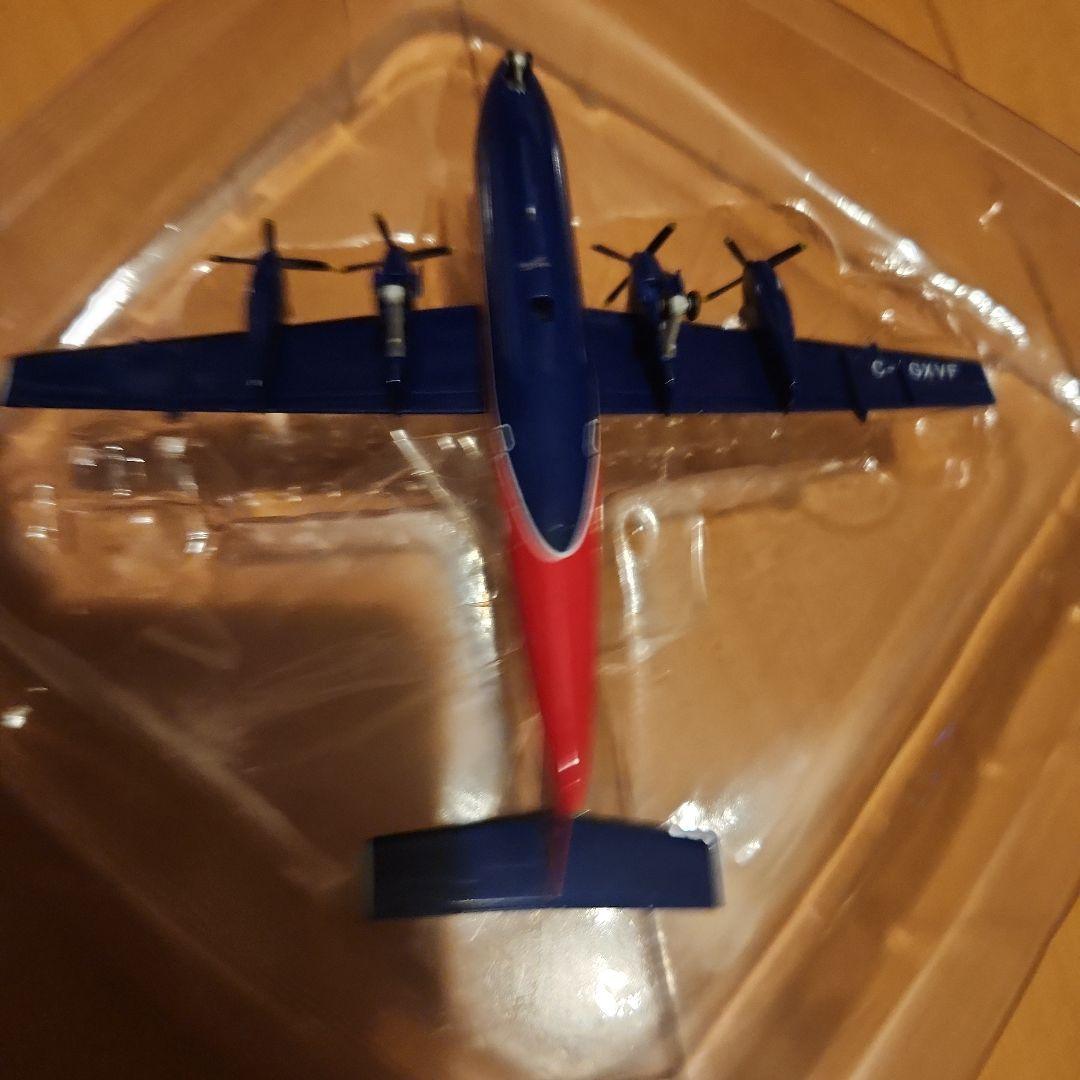 herpa Wardair Canada DHC-7 1/200 - メルカリ