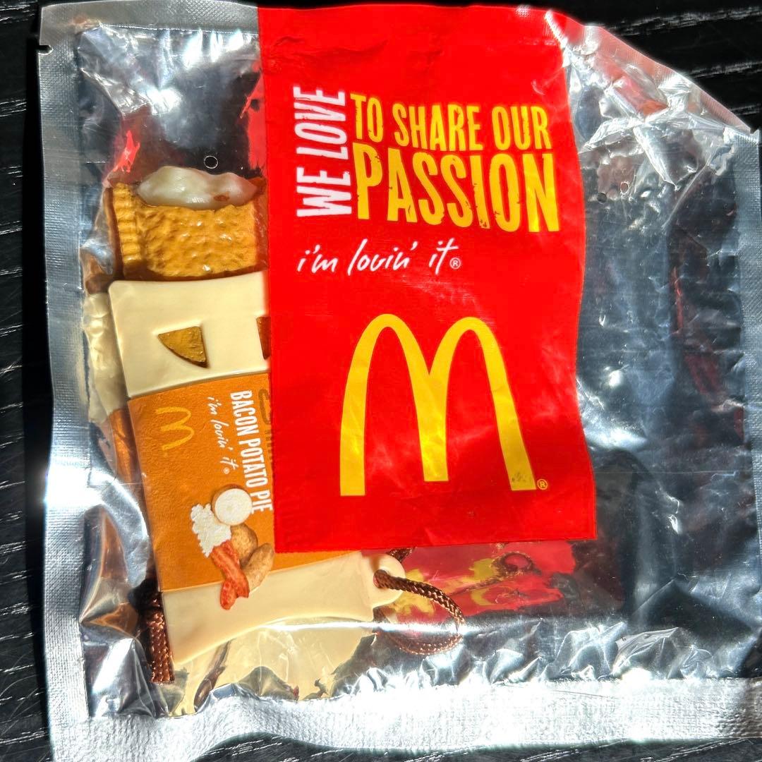 マクドナルド フードストラップ11個セット【非売品】 - メルカリ