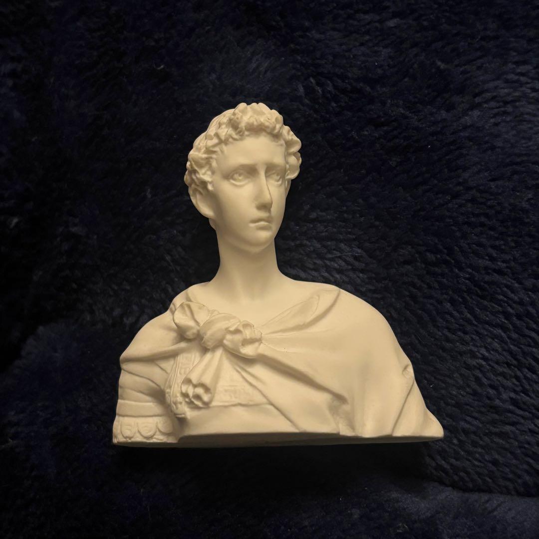 ミニチュア石膏像 ジョルジョ - メルカリ