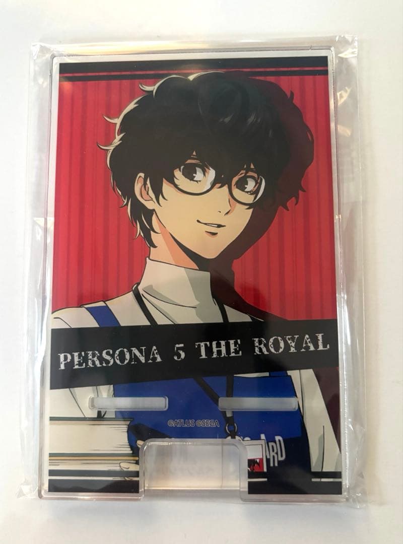 ペルソナ5 主人公　スマホアクリルスタンド　ヴィレッジヴァンガード ペルソナ』シリーズの主人公たちがヴィレヴァン店員に！ 描きおろし