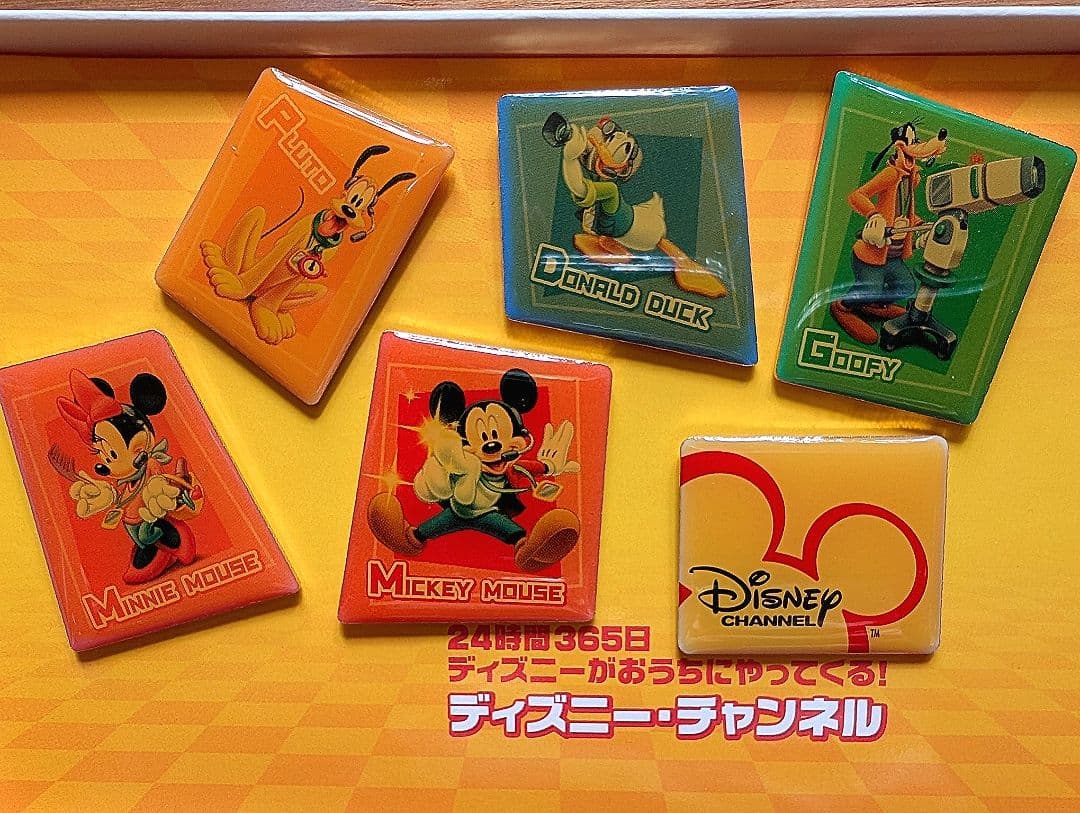 激レア・非売品】ディズニーチャンネル 開局記念 ピンバッジ風