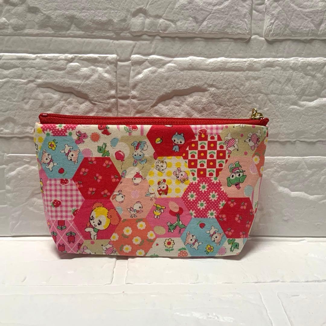 ハンドメイド ポーチ 昭和レトロ ハニーチューン小物入れ - メルカリ