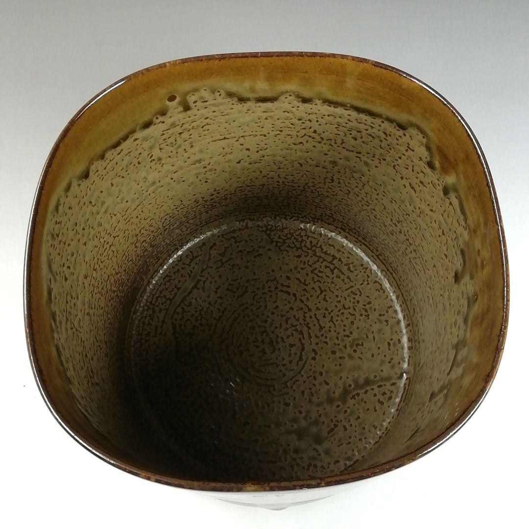 W232 水指 『高取 四方口 水指』『十三代 高取八仙 造』 共箱