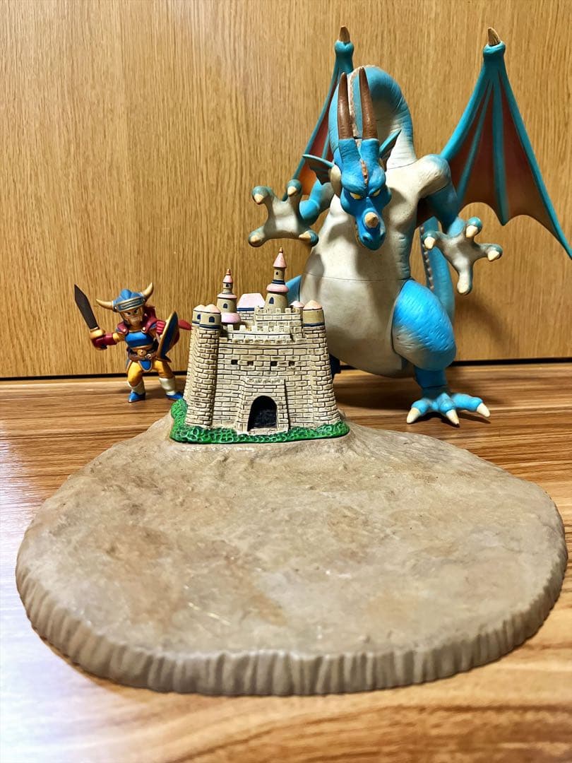ドラゴンクエスト ジオラマ フィギュア ドラクエ 勇者 竜王 - メルカリ