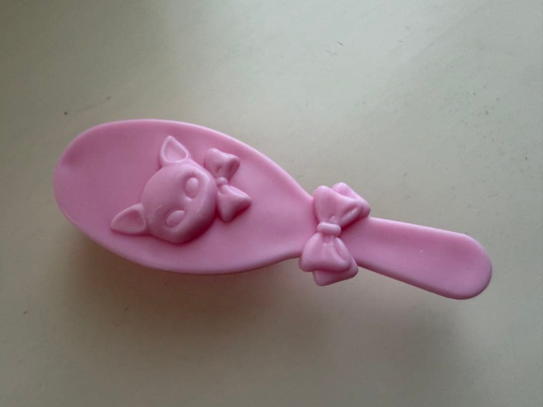 リカちゃん用 猫デザイン ピンクヘアブラシ - メルカリ