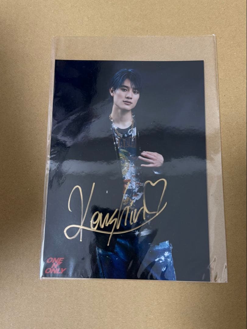 【専用】KENSHIN 上村謙信 2Lフォト サイン入り当たり 6枚まとめ売り Amazon.co.jp: ワンエン シュスエビ リアルカード KENSHIN 上村謙信