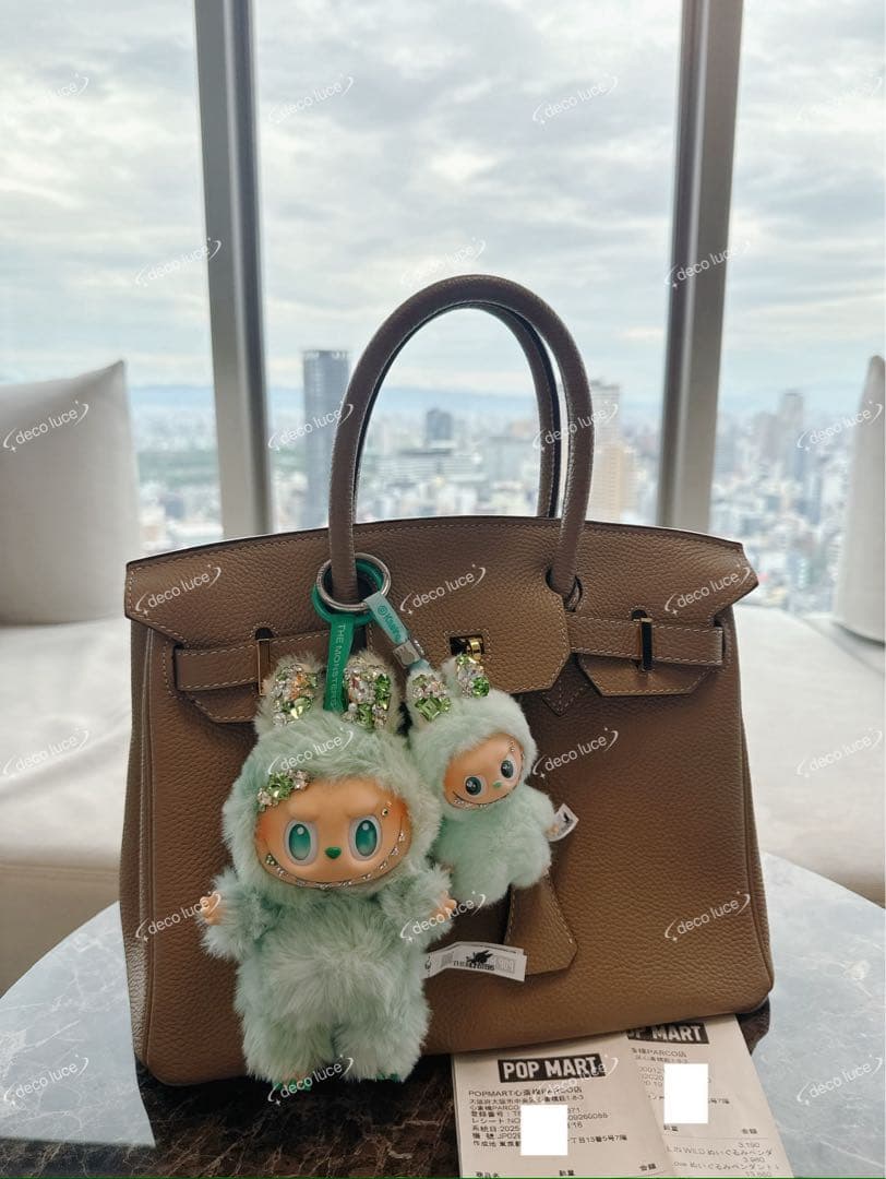 スワロフスキー イニシャル ラブブ エナジー PIN FOR LOVE I - メルカリ