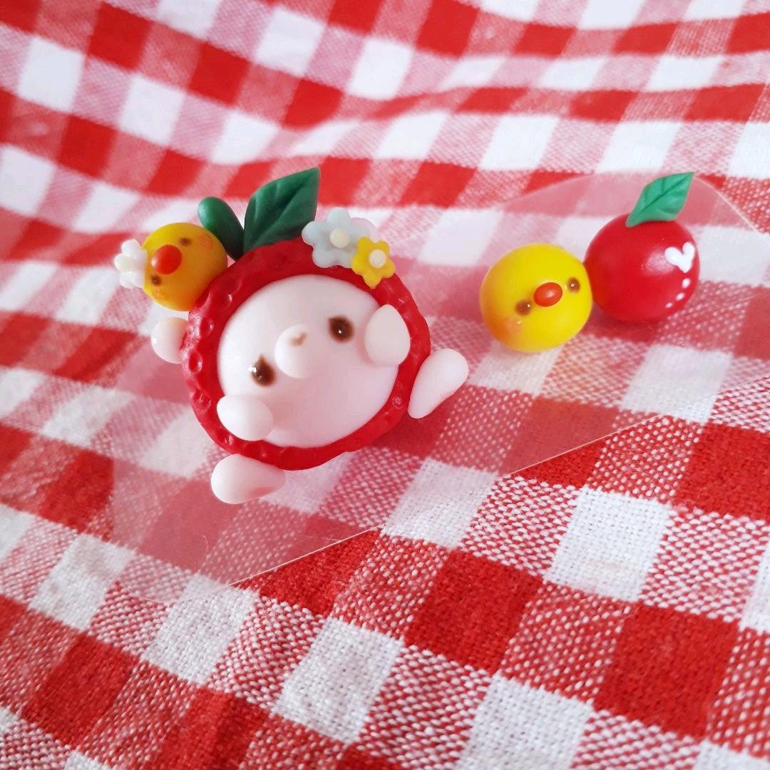 リンゴくまちゃん♡仲良しひよこ ともだちはくま 仲良し｜千秋Senshuu