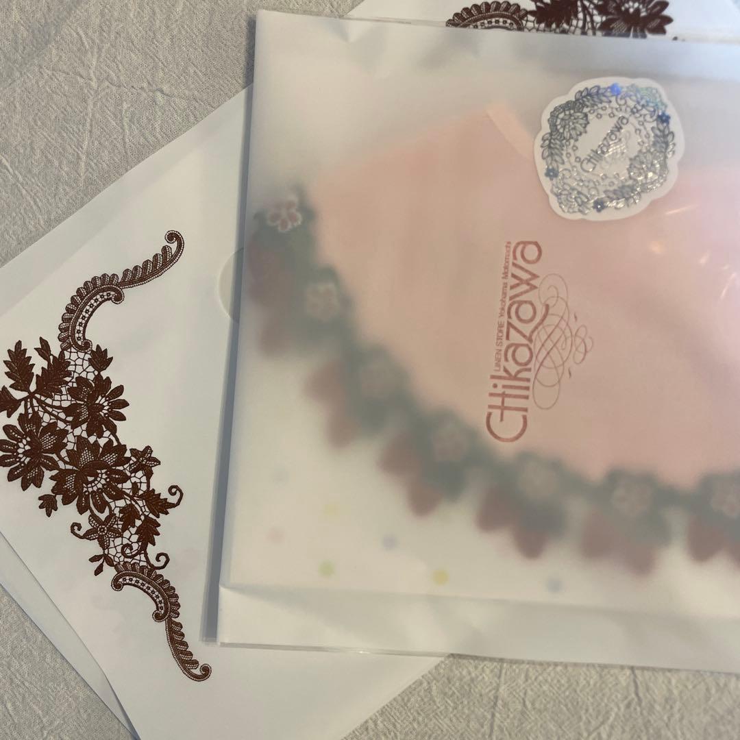 おまとめ用⭐️ベビースタイいちご⭐️花より団子２枚 スクエア ハッピーレース ベビースタイ セット 万有引力 花より団子