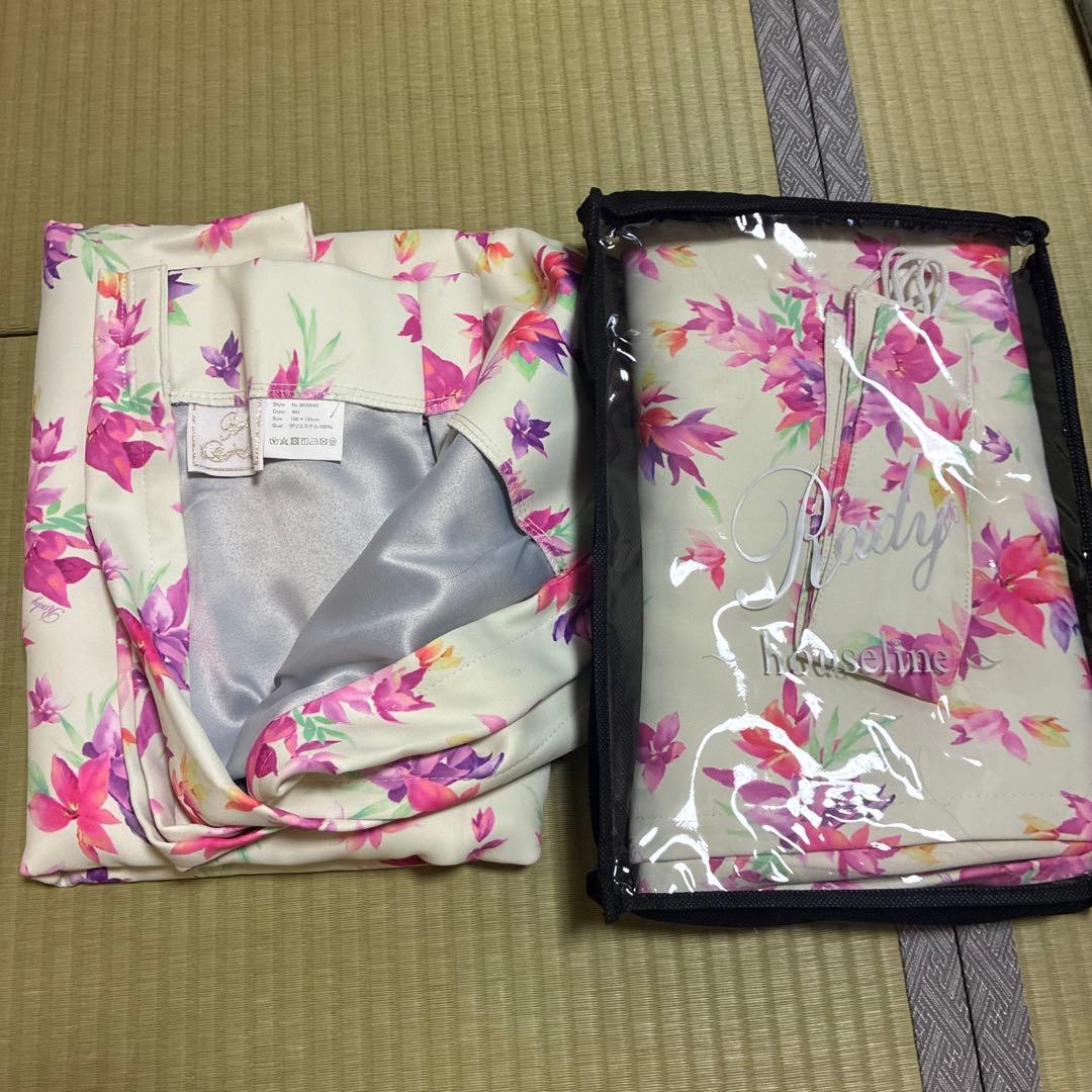 Radyカーテン 100x135cm Rady（カーテン/ブラインド ・ ブラック/黒色系）のフリマアイテム一覧