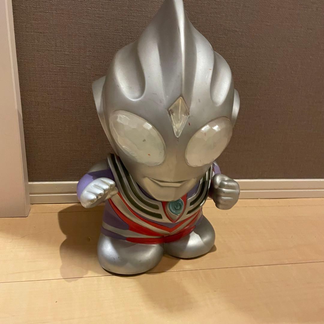 ウルトラマン ティガ ウルトラマン貯金箱 巨大 BIG - メルカリ