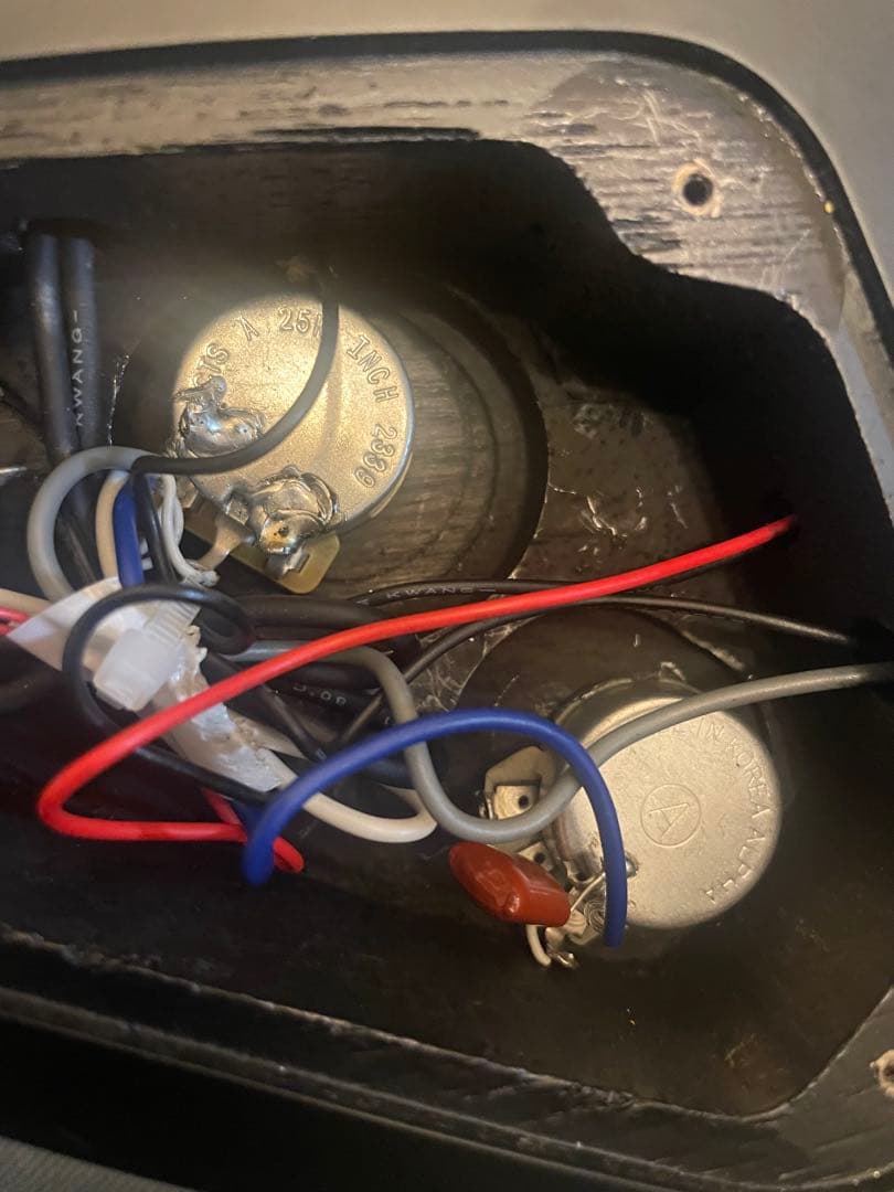 Schecter Demon-6 中古 アクティブPU搭載 - メルカリ