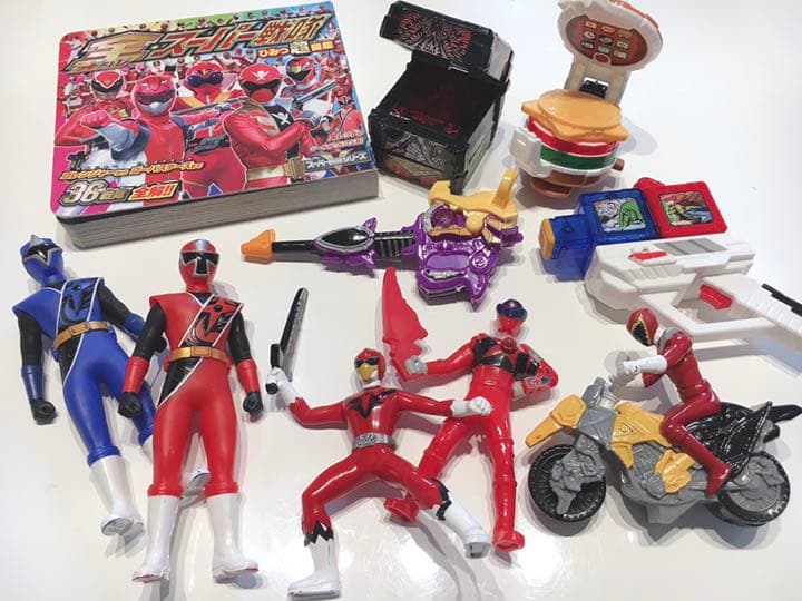 戦隊ヒーロー◇おもちゃセット - メルカリ