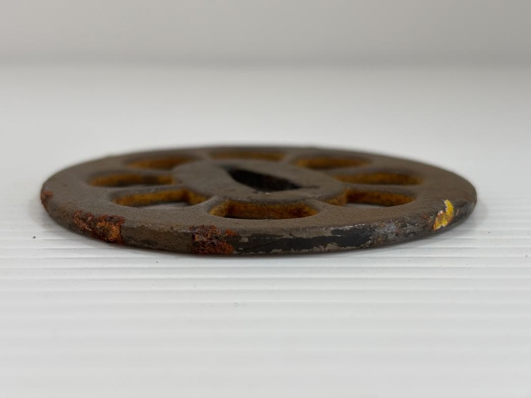 鍔(つば） 鉄製 越前住記内 日本刀 鶴 江戸 アンティーク - メルカリ