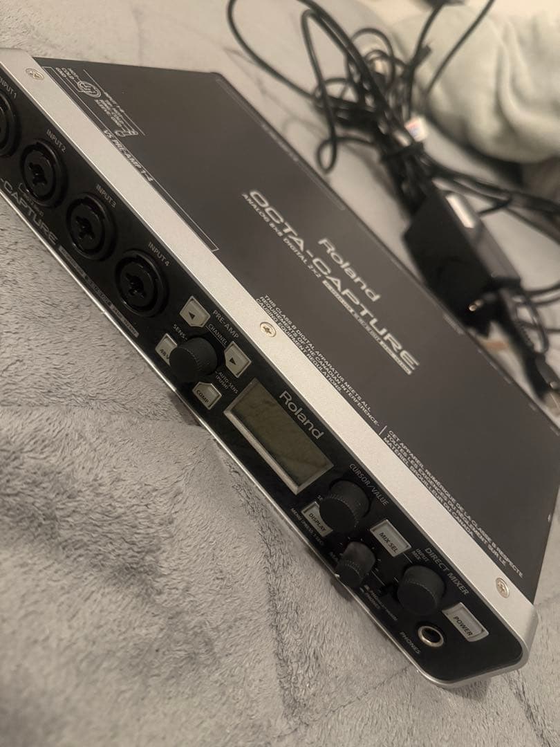 極美品　Roland OCTA-CAPTURE オーディオインターフェイス Roland新オーディオインターフェイス、OCTA-CAPTUREファースト