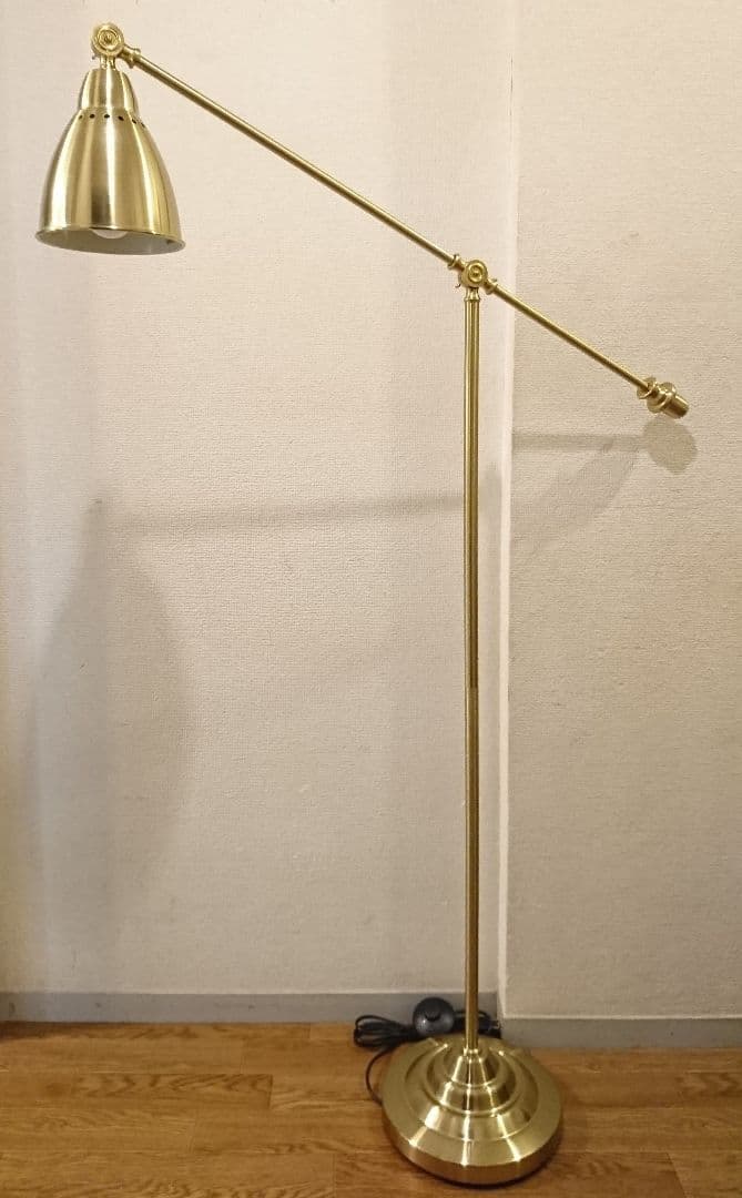 【美品】IKEA BAROMETER バロメーテル フロアライト スタンドライト BAROMETER バロメーテル ランプ 黄銅色 付属ランプ付き IKEAイケア